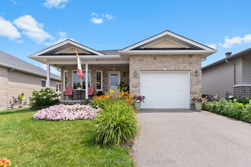 17 Av Lee, Smiths Falls, ON, K7A0A2 | Card Image