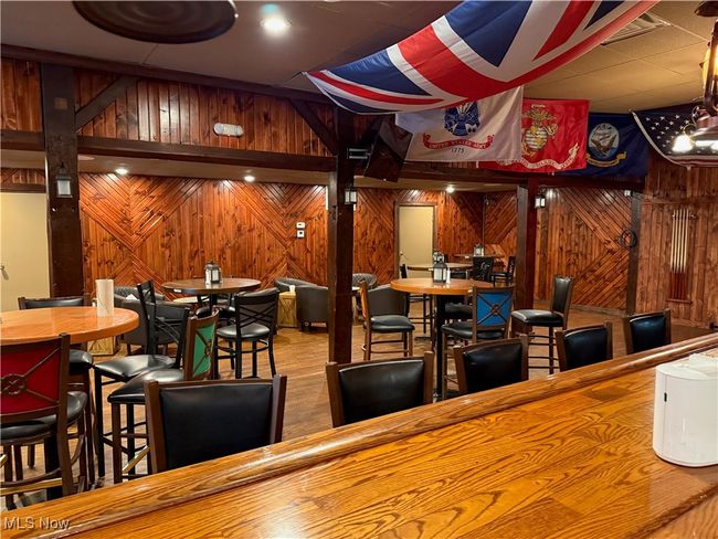Bar with wood walls | Image 19