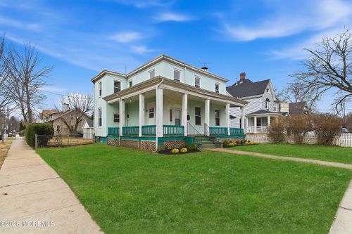 29 Broadway, Freehold, NJ, 07728-1864 | Card Image