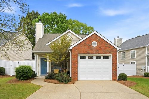 3551 Avensong Village Cir, Milton, GA, 30004-7479 | Card Image