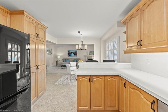 2409 Norland Dr, House other with 4 bedrooms, 4 bathrooms and 4 parking in Burlington ON | Image 21