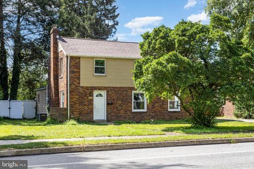 1609 Carlisle Rd, CAMP HILL, PA, 17011-7506 | Card Image