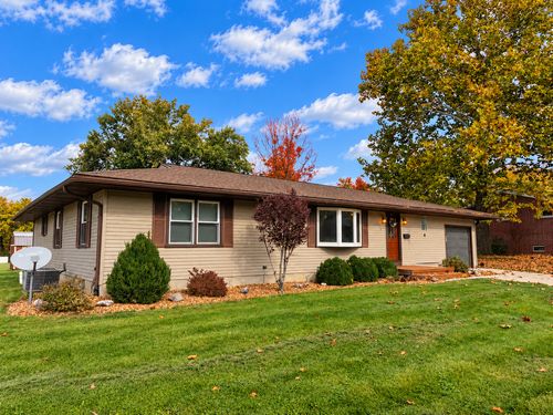 1049 Glen Ave, Marseilles, IL, 61341-1135 | Card Image