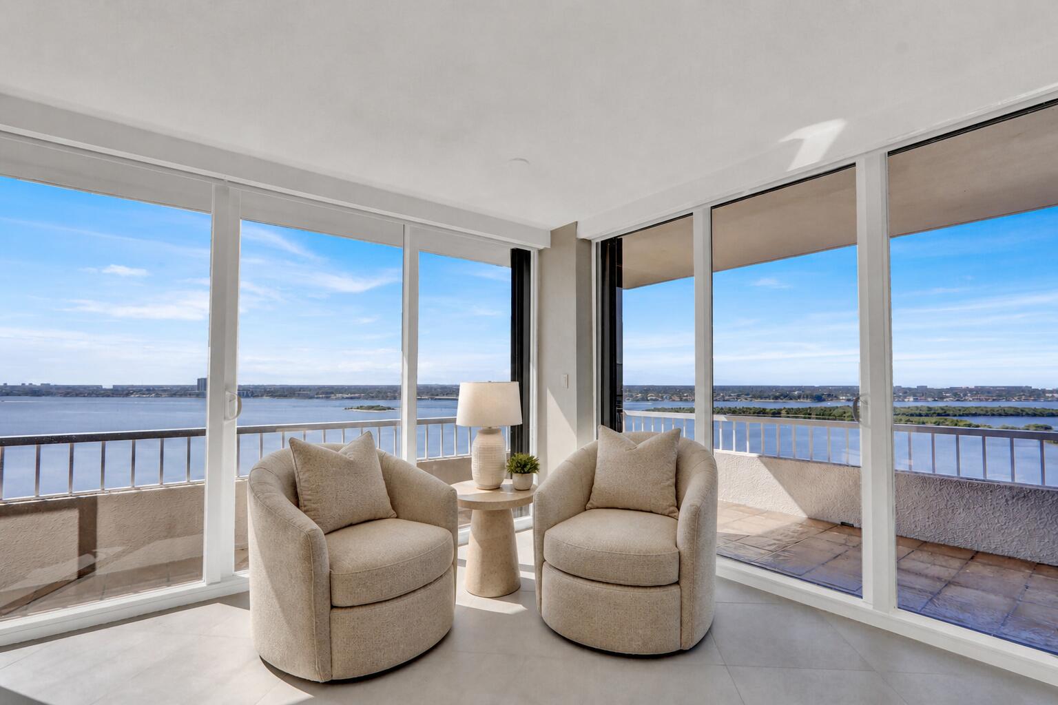 Residential in Singer Island 3