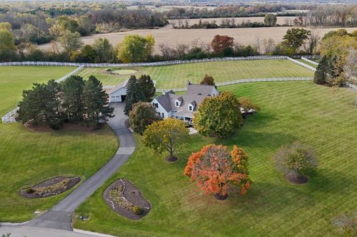 36968 N Thoroughbred Dr, Old Mill Creek, IL, 60083-9467 | Card Image