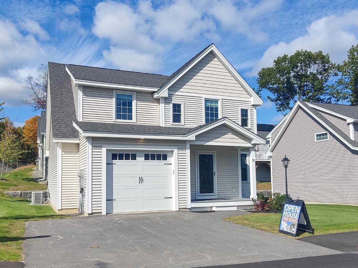 Copley Dr, Dover, NH 03820
