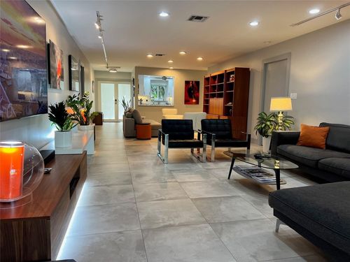 4021 N Cypress Dr, Pompano Beach, FL, 33069-4103 | Card Image