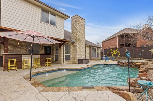 5914 Ambassador Ln, Rowlett, TX, 75089-5215 | Card Image