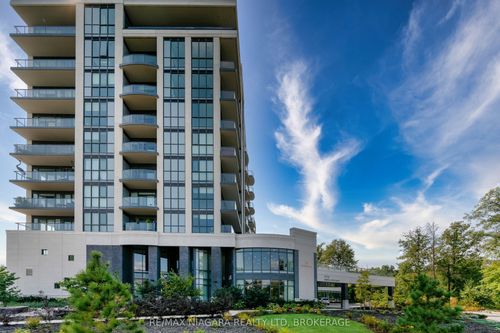 802-7711 Green Ave, Niagara Falls, ON, L2H1R1 | Card Image