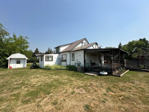 5755 45 Avenue, Wetaskiwin, AB, T9A0G6 | Card Image