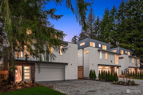 14431 101st Place Ne, Kirkland, WA, 98034 | Card Image