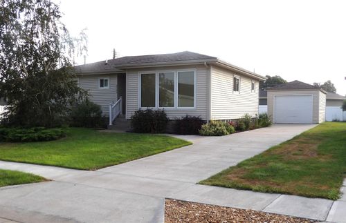 2763 Kummer Dr, Columbus, NE, 68601-2512 | Card Image