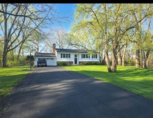 12048 Oakfield Cir, Big Flats, NY, 14814-9619 | Card Image
