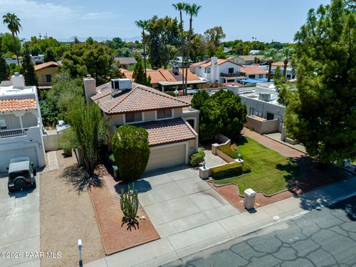 4023 W Beverly Ln, Phoenix, AZ, 85053-2747 | Card Image