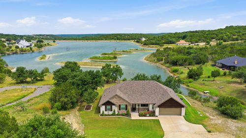 640 Sunfish Pt, Bluff Dale, TX, 76433-4450 | Card Image