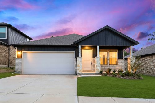 307 Knoll Pines Dr, Terrell, TX, 75160-3934 | Card Image