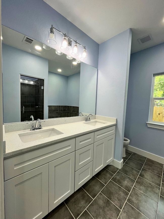 1317 E Tucker St, House other with 4 bedrooms, 2 bathrooms and null parking in Fort Worth TX | Image 21