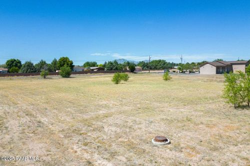 0 E Road 2 N, Chino Valley, AZ, 86323 | Card Image