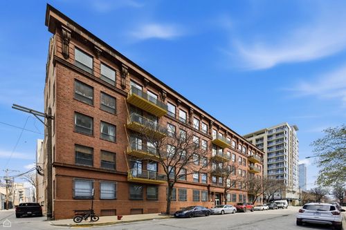518-1910 S Indiana Ave, Chicago, IL, 60616-1388 | Card Image