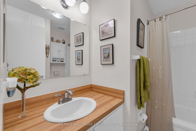 172 Escarpment Cres, Condo with 2 bedrooms, 1 bathrooms and 1 parking in Collingwood ON | Image 13
