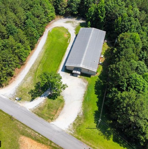 1689 Southwood Dr, Iuka, MS, 38852-7149 | Card Image