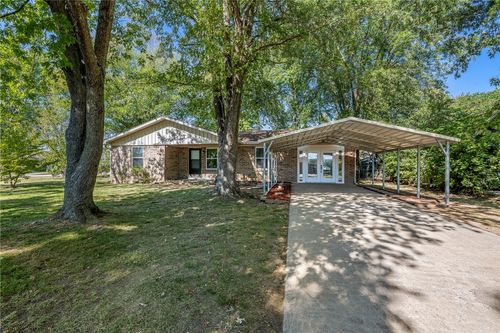 102 Canary Dr, Farmington, AR, 72730-3032 | Card Image
