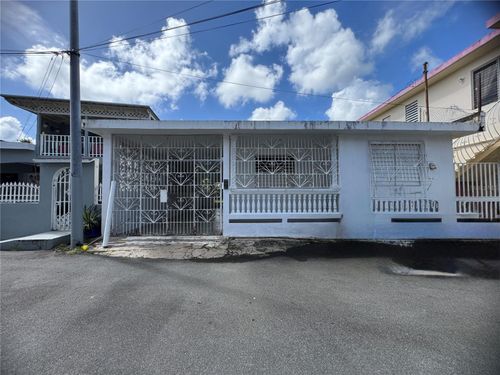 121 Calle Hermandad Int, Catano, PR, 00962 | Card Image