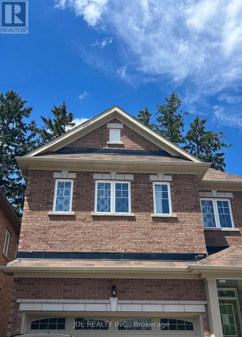 15 Wildflower Way S, Toronto (West Hill), ON, M1E2T1 | Card Image