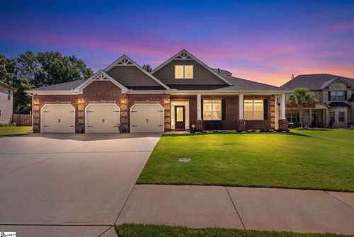 425 Castleford Pl, Simpsonville, SC, 29681-4597 | Card Image