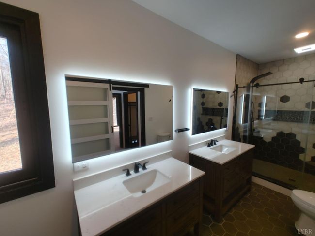 8915 Charlemont Rd, House other with 3 bedrooms, 3 bathrooms and null parking in Goode VA | Image 62