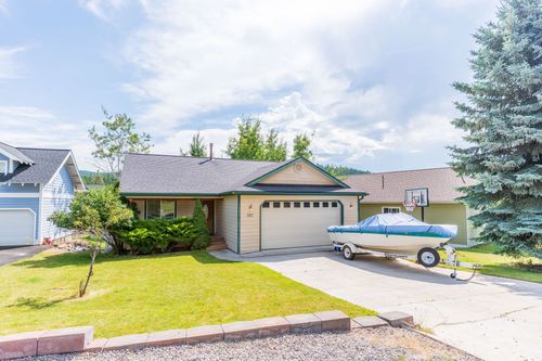 987 Electric Ave, Bigfork, MT, 59911-3665 | Card Image