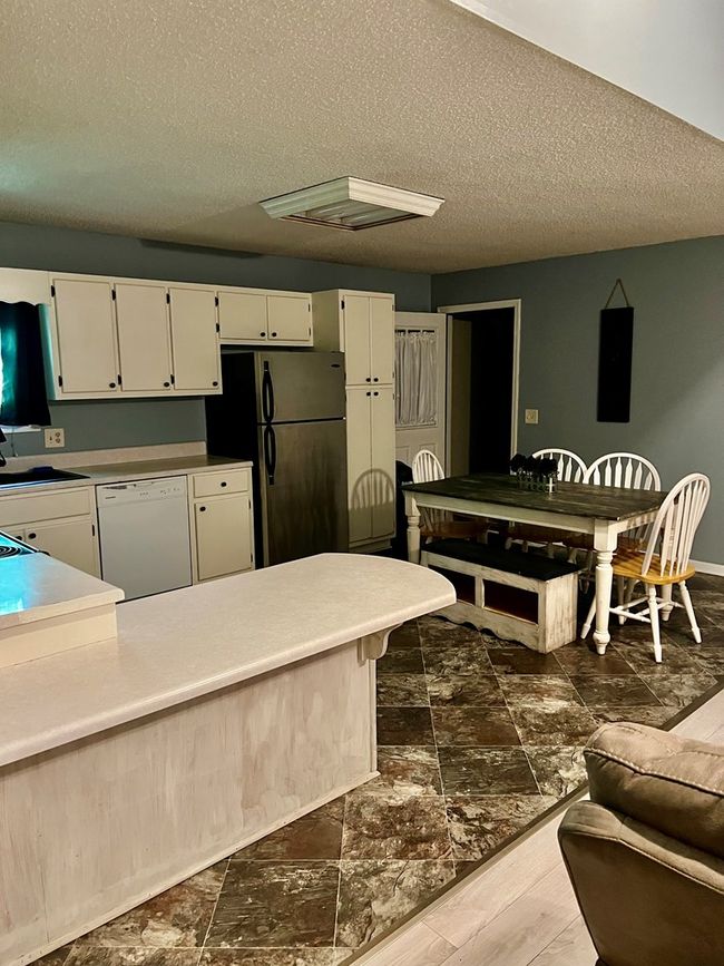 4781 Tree Top Ln, House other with 4 bedrooms, 2 bathrooms and null parking in Cohutta GA | Image 5