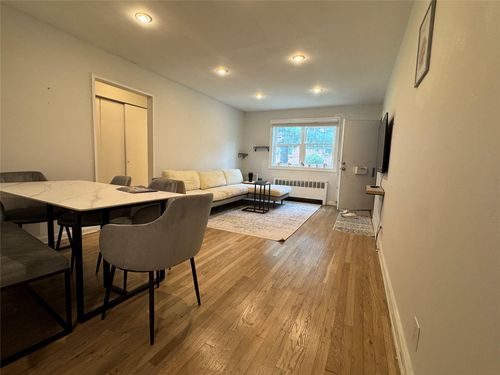 a-7827 Cloverdale Blvd, Oakland Gardens, NY, 11364-3123 | Card Image