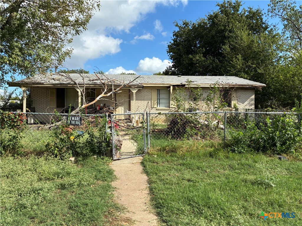 111 E Bobwhite Ln, For Sale in Harker Heights - eXp Realty