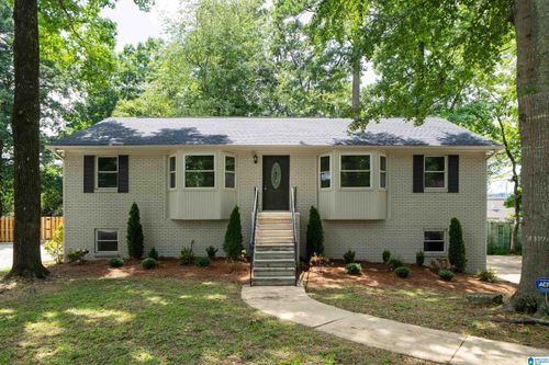 4038 Ida Ln, Vestavia, AL, 35243-5113 | Card Image