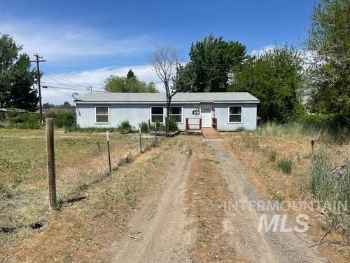 510 E Arthur Ave, Glenns Ferry, ID, 83623-2383 | Card Image