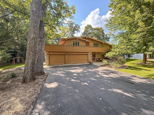 W267N7141 White Oak Drive, Lisbon, WI, 53089 | Card Image