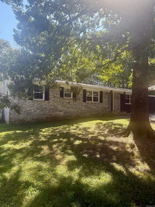 2806 Hurricane Lake Rd, Bryant, AR, 72019-8529 | Card Image