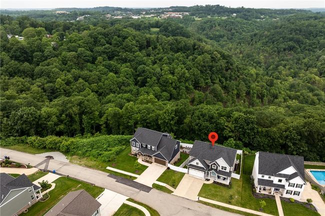 582 Forest Oaks Trl, House other with 4 bedrooms, 3 bathrooms and 2 parking in North Huntingdon PA | Image 36