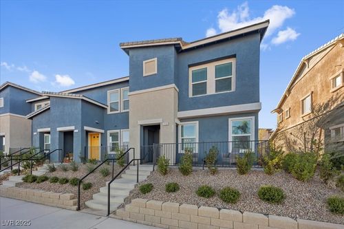 1132 Scarlet Sparrow St, Henderson, NV, 89011-4525 | Card Image