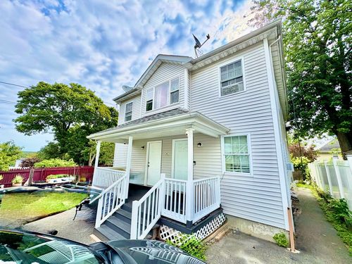 32 Grant St, Lynn, MA, 01902-2705 | Card Image