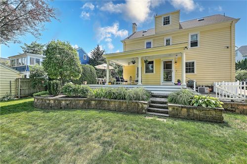 41 Stadium Rd, Providence, RI, 02906-3309 | Card Image