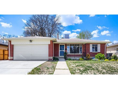 1227 S Harlan St, Lakewood, CO, 80232-5720 | Card Image