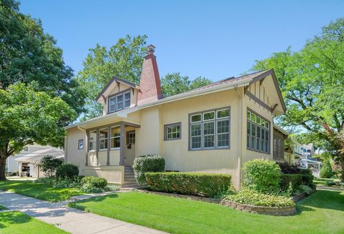 54 Malden Ave, La Grange, IL, 60525-5844 | Card Image