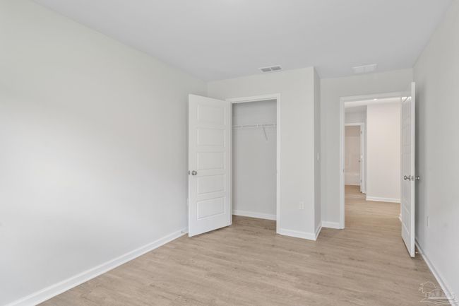 2778 Chevy Cir, House other with 3 bedrooms, 2 bathrooms and 2 parking in Pace FL | Image 6