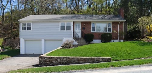 31 Sun Valley Dr, Worcester, MA, 01609-1442 | Card Image