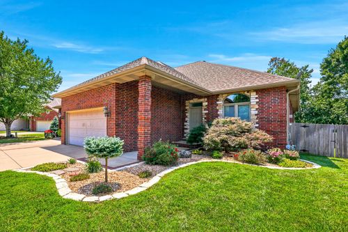 3239 Kickapoo Ave, Springfield, MO, 65804-4226 | Card Image