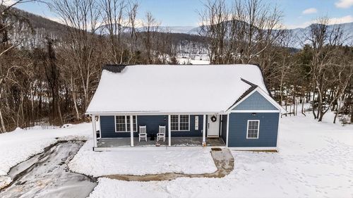 125 Spring Ridge Ln, Fairfield, VA, 24435-2534 | Card Image