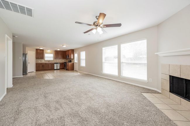 8319 Loetsch Ridge Way, House other with 4 bedrooms, 3 bathrooms and 2 parking in Spring TX | Image 5