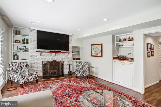 6737 Baron Rd, Townhouse with 4 bedrooms, 4 bathrooms and null parking in MCLEAN VA | Image 28